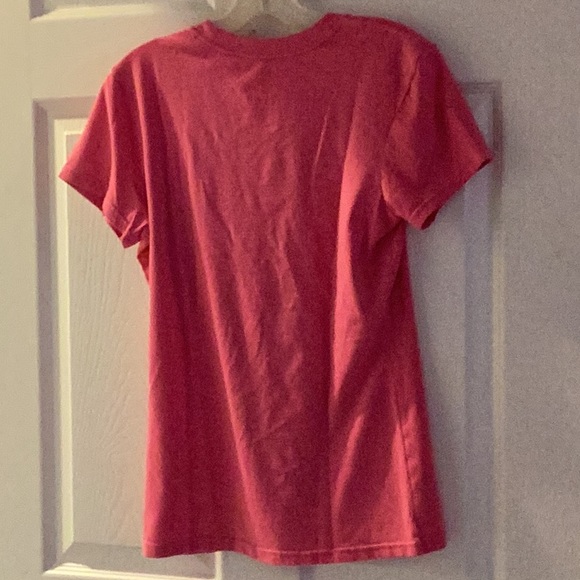 Pink Nike shirt - Picture 2 of 4